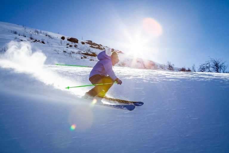 6 Reasons Why Skiing Should Be Your New Year's Resolution