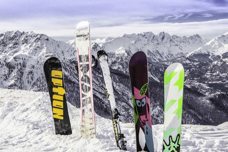 Quick Tips for Picking the Right Snowboard for You